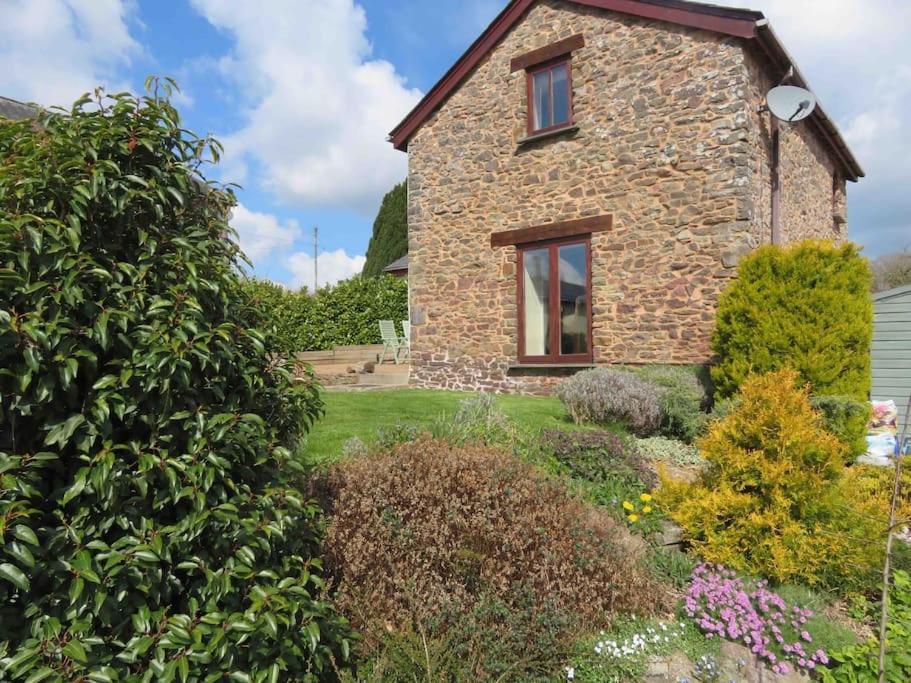 Creedy Meadow Barn